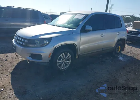 2013 Volkswagen Tiguan S из США, поврежденный, VIN WVGAV3AX6DW572417